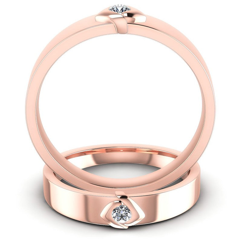 Round Cut Diamonds Wedding Sets in 18KT Yellow Gold