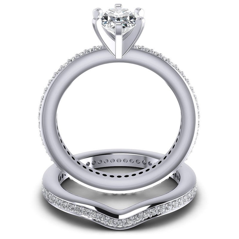 Round And Oval Cut Diamonds Bridal Set in 14KT Yellow Gold