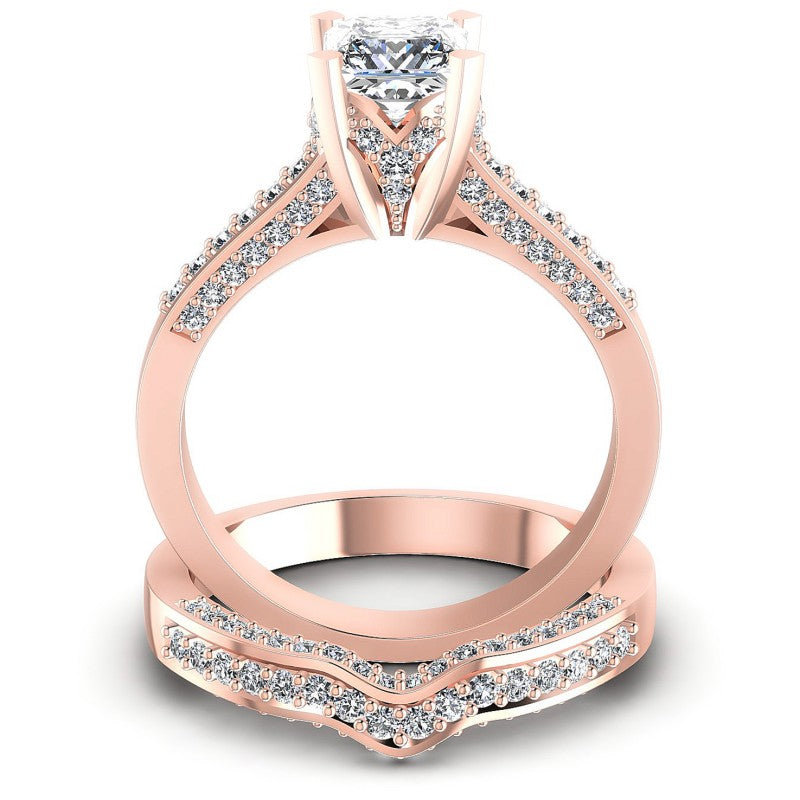 Round And Princess Cut Diamonds Bridal Set in 18KT Yellow Gold