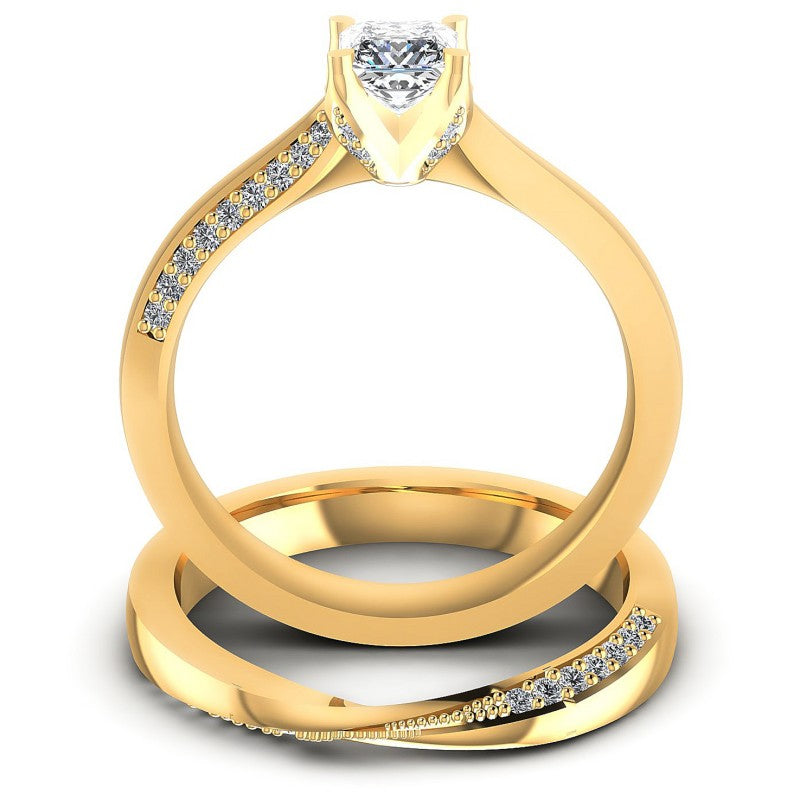 Round And Princess Cut Diamonds Bridal Set in 14KT Yellow Gold