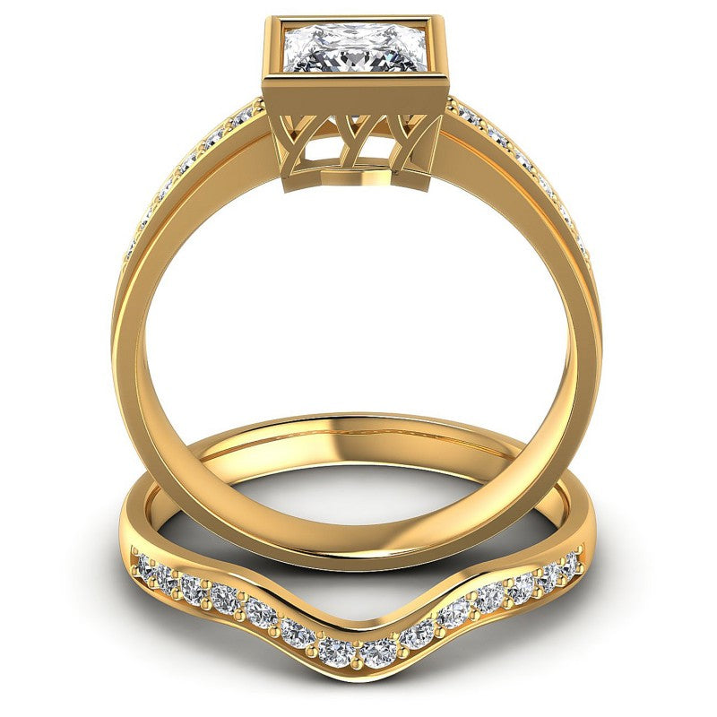 Round And Princess Cut Diamonds Bridal Set in 14KT Yellow Gold