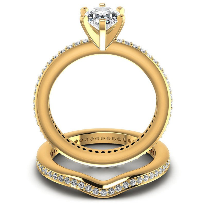 Round And Oval Cut Diamonds Bridal Set in 14KT Yellow Gold