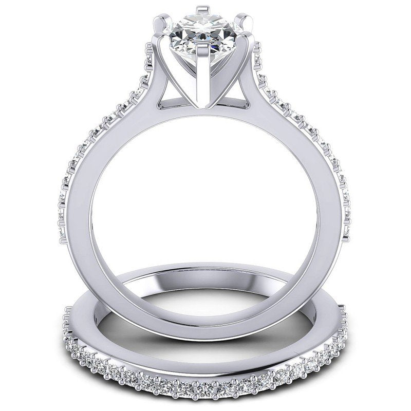 Round And Oval Cut Diamonds Bridal Set in 14KT Yellow Gold