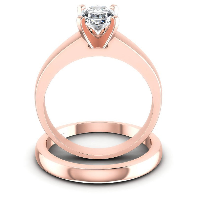 Oval Cut Diamonds Bridal Set in 18KT Yellow Gold