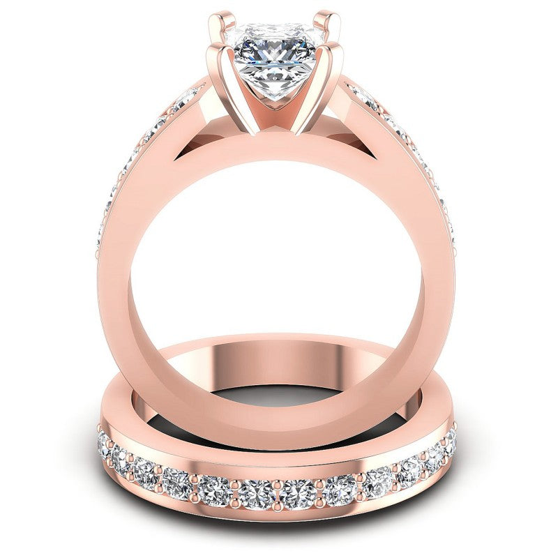 Round And Princess Cut Diamonds Bridal Set in 18KT Yellow Gold