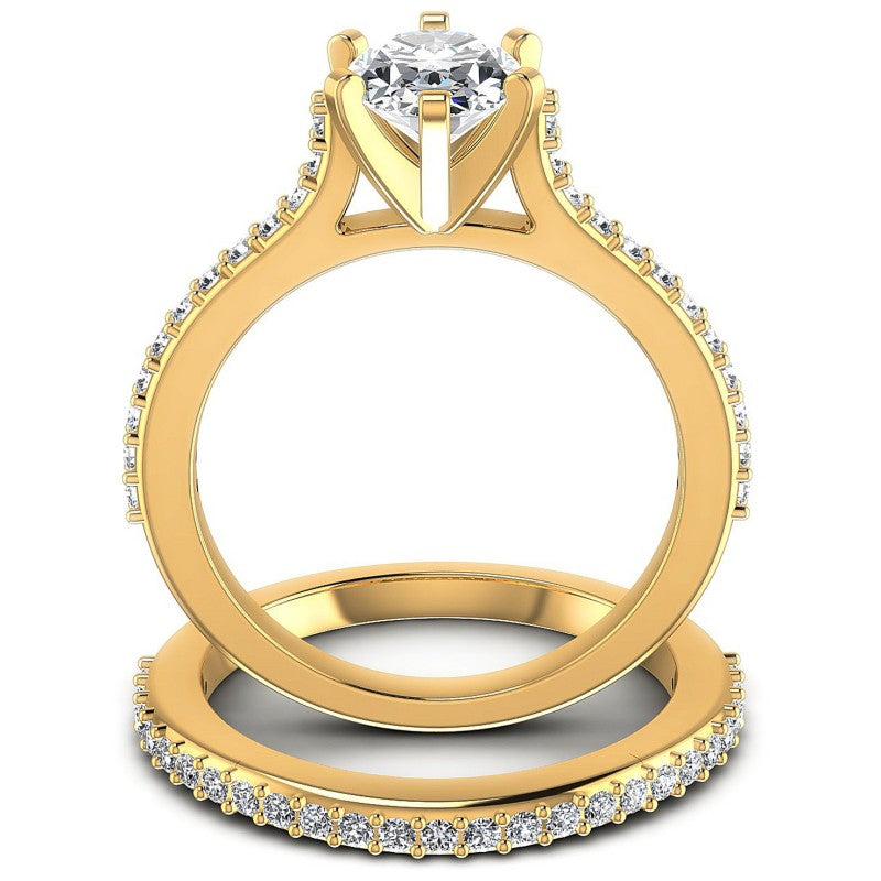 Round And Oval Cut Diamonds Bridal Set in 14KT Yellow Gold