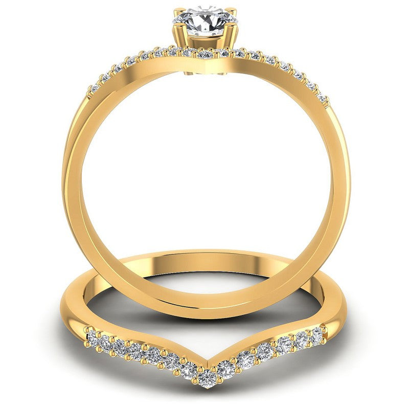 Round Cut Diamonds Bridal Set in 14KT Yellow Gold