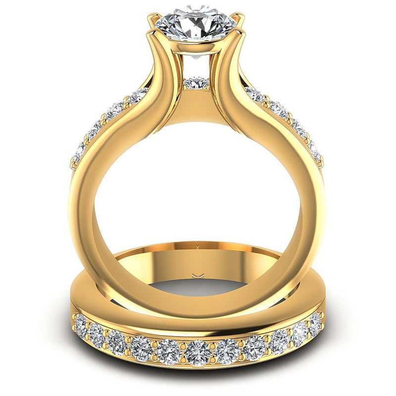 Round Cut Diamonds Bridal Set in 14KT Yellow Gold