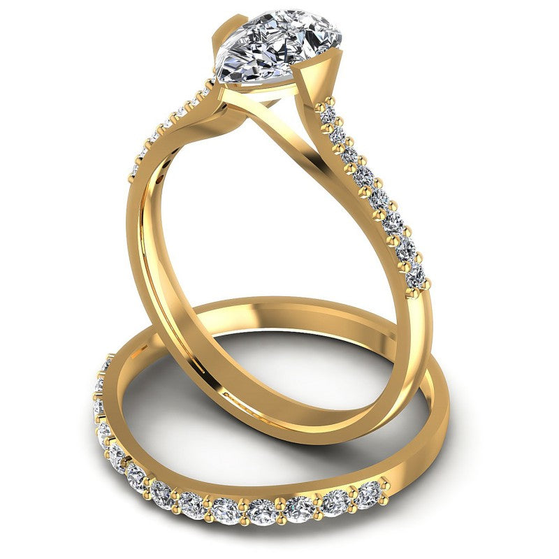 Round And Pear Cut Diamonds Bridal Set in 14KT Rose Gold