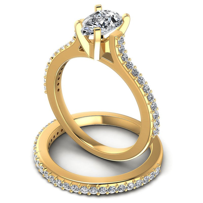 Round And Pear Cut Diamonds Bridal Set in 14KT Rose Gold