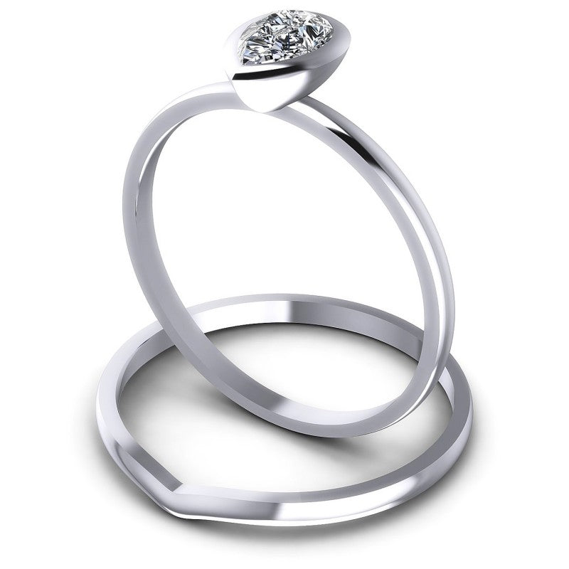 Pear Cut Diamonds Bridal Set in 14KT Rose Gold