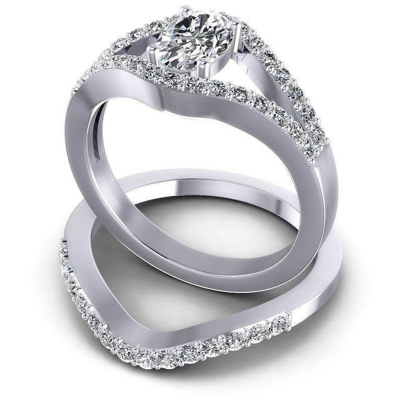 Round And Oval Cut Diamonds Bridal Set in 14KT Rose Gold