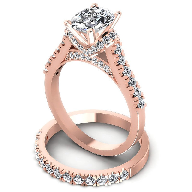 Round And Oval Cut Diamonds Bridal Set in 18KT Rose Gold