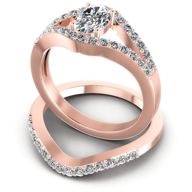 Round And Oval Cut Diamonds Bridal Set in 18KT Rose Gold
