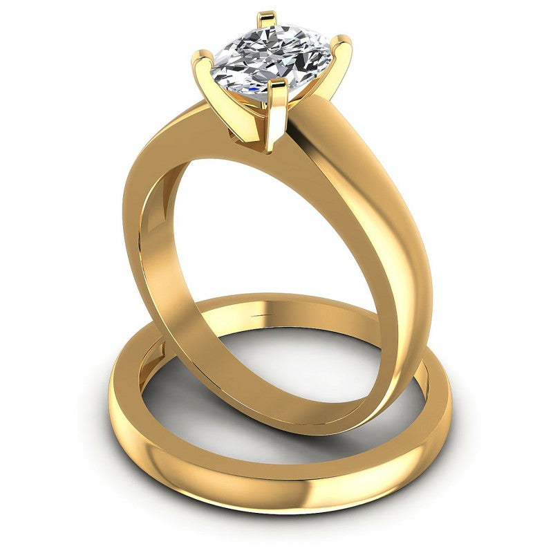 Oval Cut Diamonds Bridal Set in 14KT Rose Gold