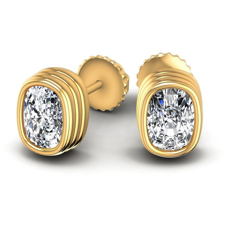 Cushion Diamonds 1.00CT Stud Earrings in 14KT Yellow Gold