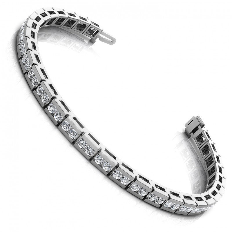 Round Cut Diamonds Tennis Bracelet in 14KT White Gold