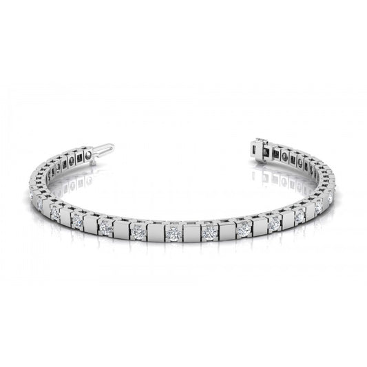 Round Cut Diamonds Tennis Bracelet in 14KT White Gold