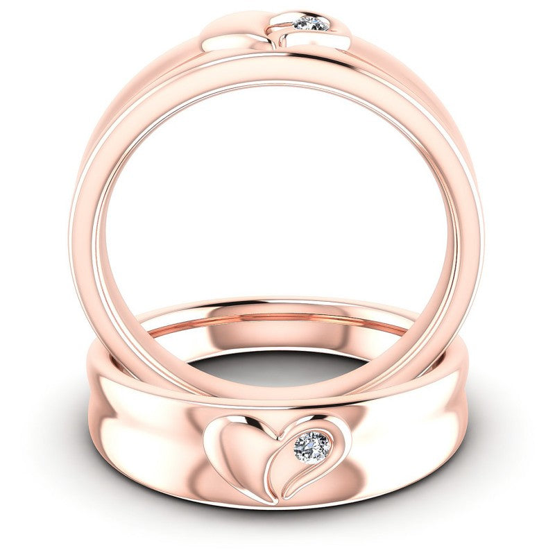 Round Cut Diamonds Wedding Sets in 18KT Yellow Gold