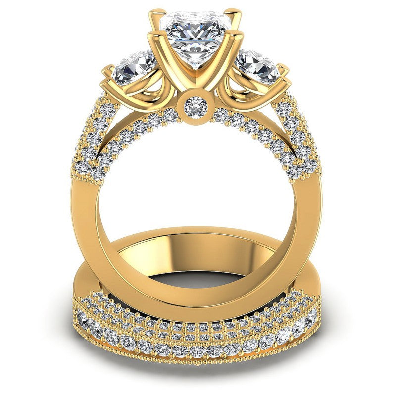 Round And Princess Cut Diamonds Bridal Set in 14KT Yellow Gold