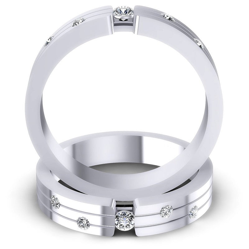 Round Cut Diamonds Wedding Sets in 14KT Yellow Gold