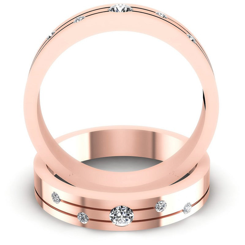 Round Cut Diamonds Wedding Sets in 18KT Yellow Gold