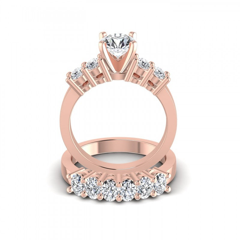 Oval And Round Cut Diamonds Bridal Set in 18KT Yellow Gold