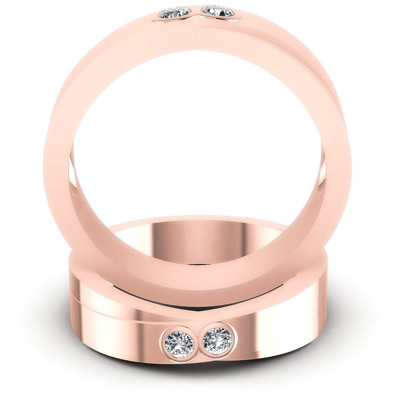 Round Cut Diamonds Wedding Sets in 18KT Yellow Gold