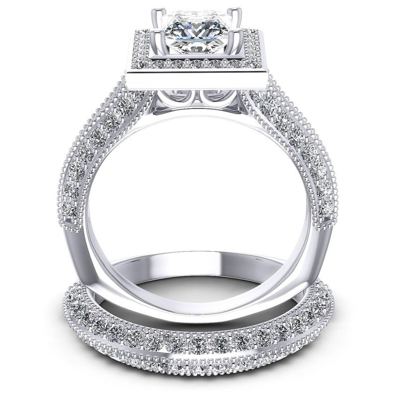 Round And Princess Cut Diamonds Bridal Set in 14KT Yellow Gold
