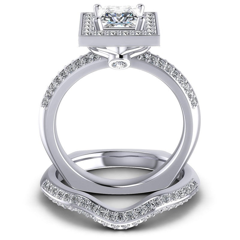 Round And Princess Cut Diamonds Bridal Set in 14KT Yellow Gold