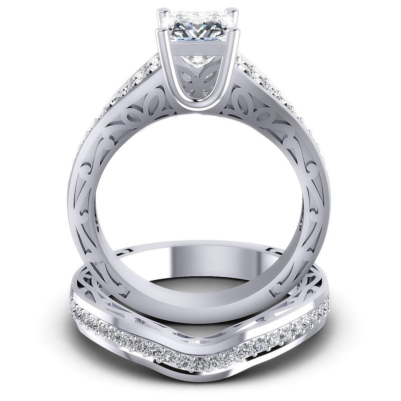 Round And Princess Cut Diamonds Bridal Set in 14KT Yellow Gold