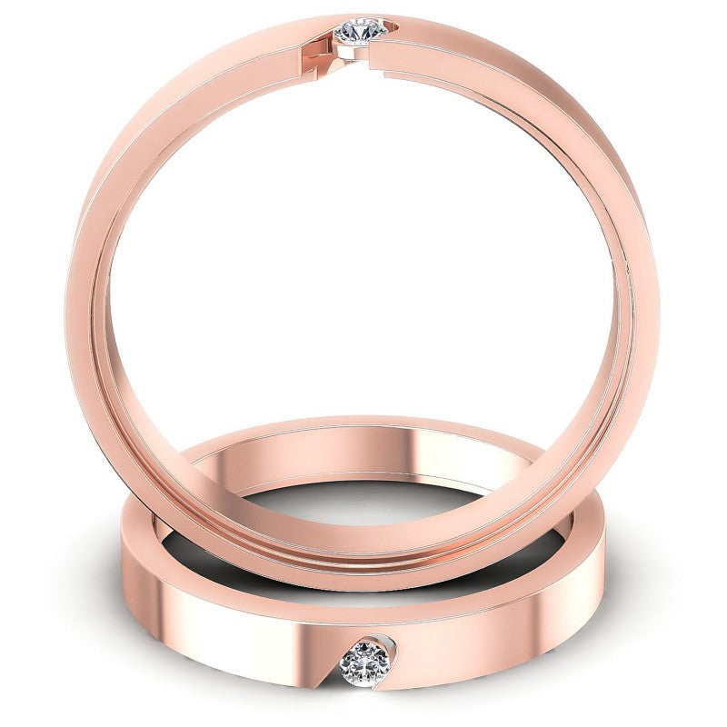 Round Cut Diamonds Wedding Sets in 18KT Yellow Gold