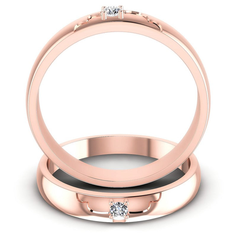Round Cut Diamonds Wedding Sets in 18KT Yellow Gold