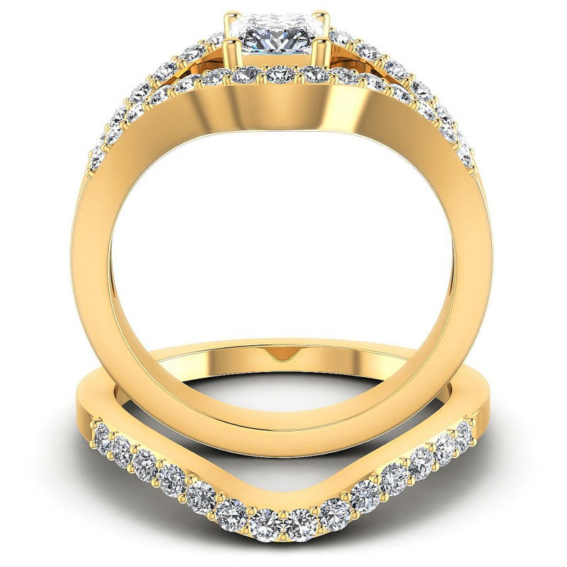 Round And Princess Cut Diamonds Bridal Set in 14KT Yellow Gold