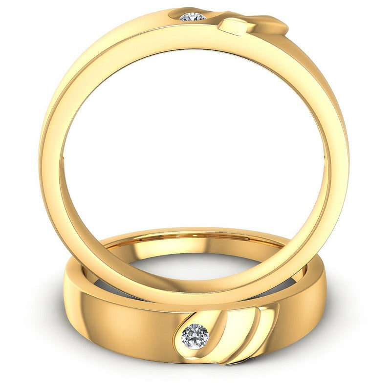 Round Cut Diamonds Wedding Sets in 14KT Yellow Gold