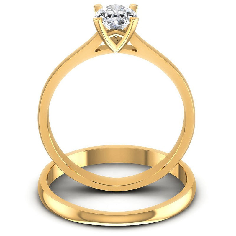 Oval Cut Diamonds Bridal Set in 14KT Yellow Gold
