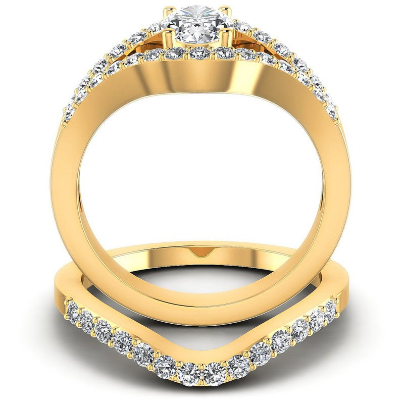 Round And Oval Cut Diamonds Bridal Set in 14KT Yellow Gold