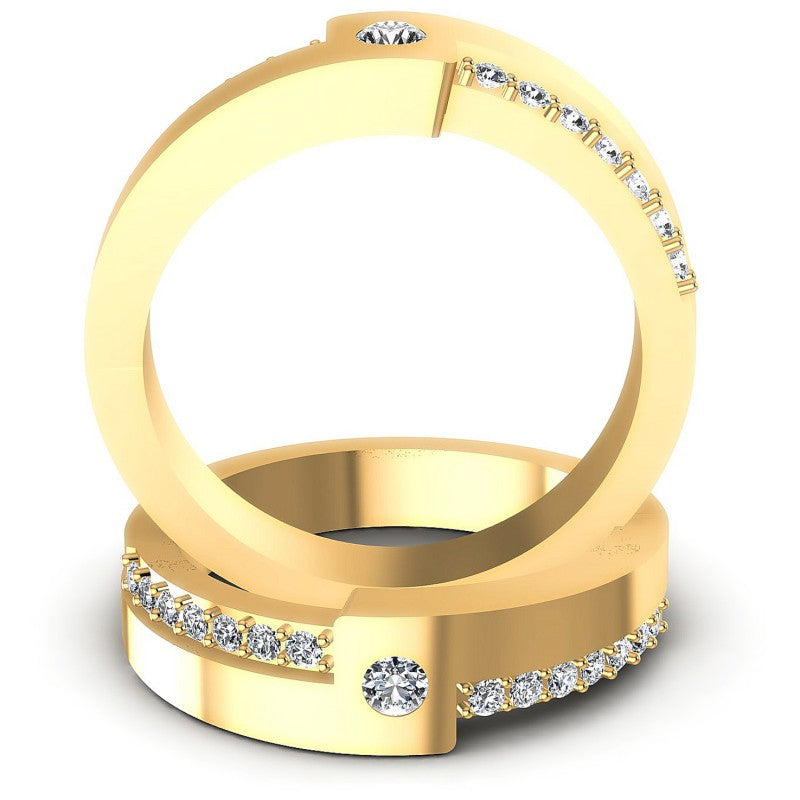 Round Cut Diamonds Wedding Sets in 14KT Yellow Gold
