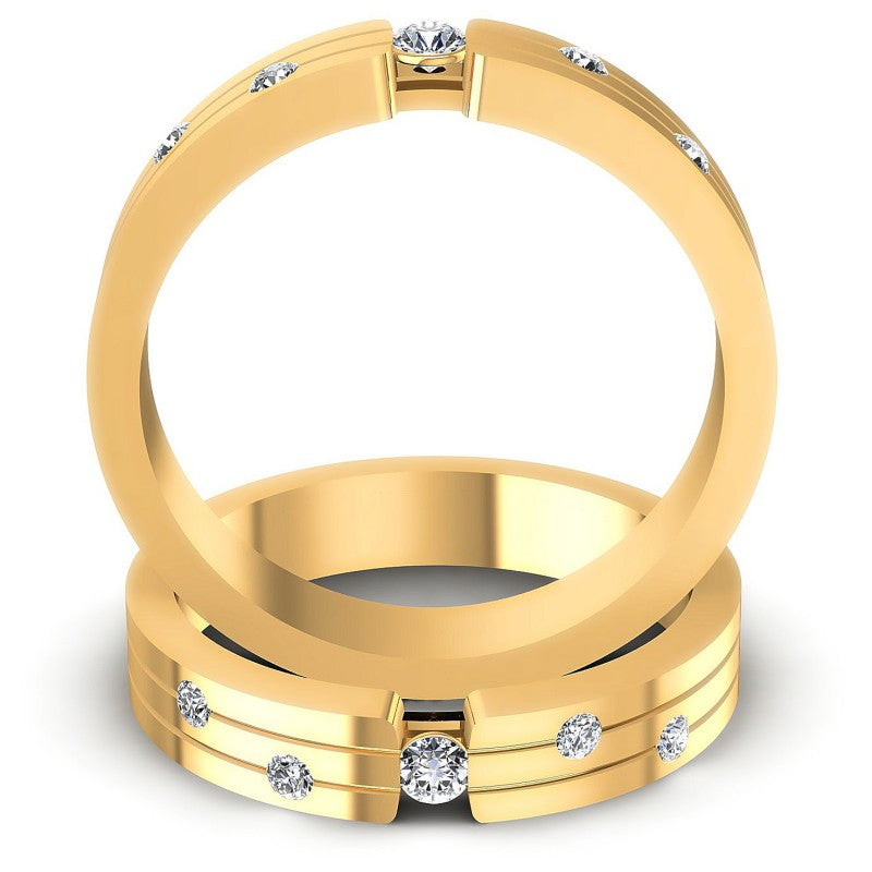 Round Cut Diamonds Wedding Sets in 14KT Yellow Gold