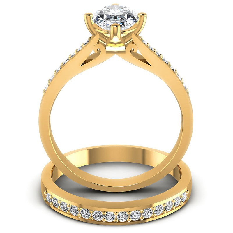 Round And Oval Cut Diamonds Bridal Set in 14KT Yellow Gold
