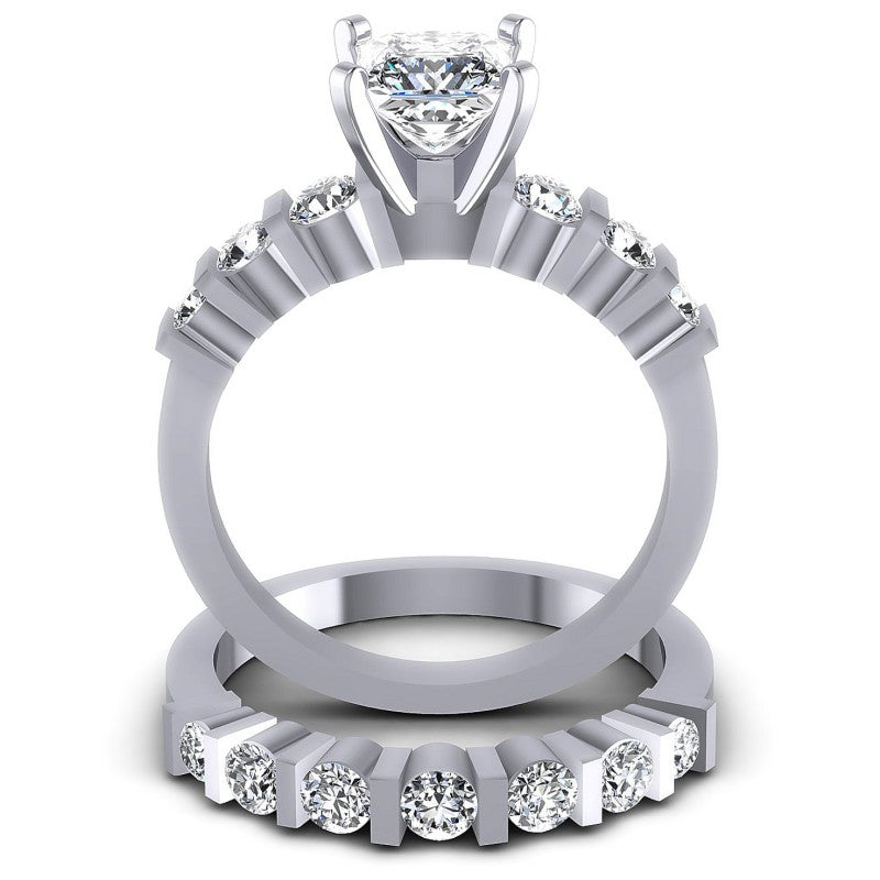 Round And Princess Cut Diamonds Bridal Set in 14KT Yellow Gold