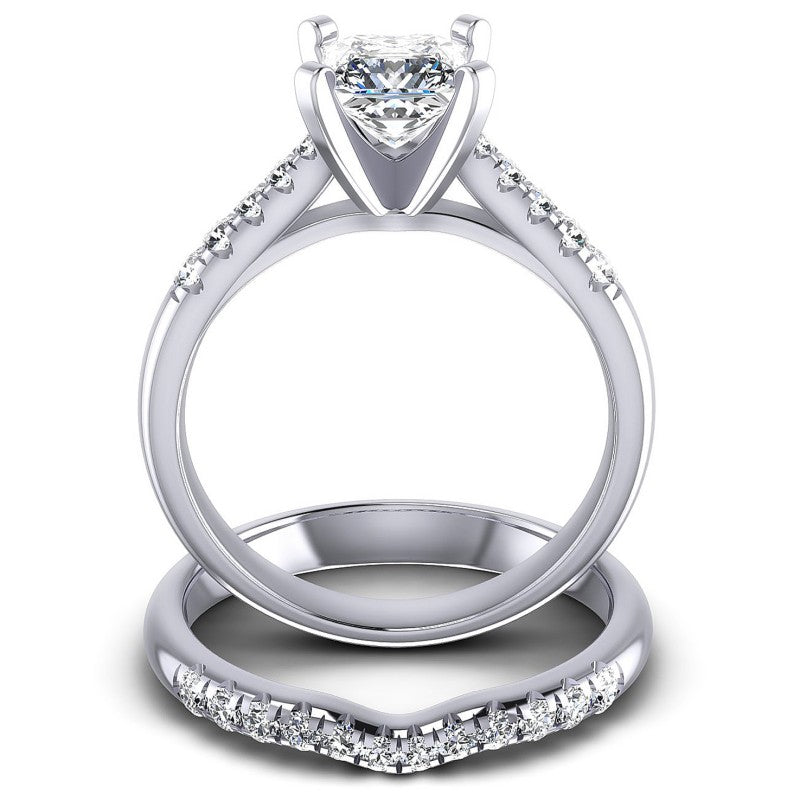 Round And Princess Cut Diamonds Bridal Set in 14KT Yellow Gold