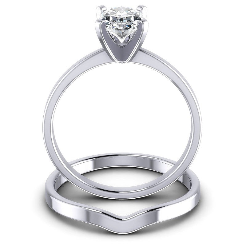 Oval Cut Diamonds Bridal Set in 14KT Yellow Gold