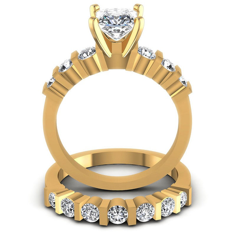 Round And Princess Cut Diamonds Bridal Set in 14KT Yellow Gold
