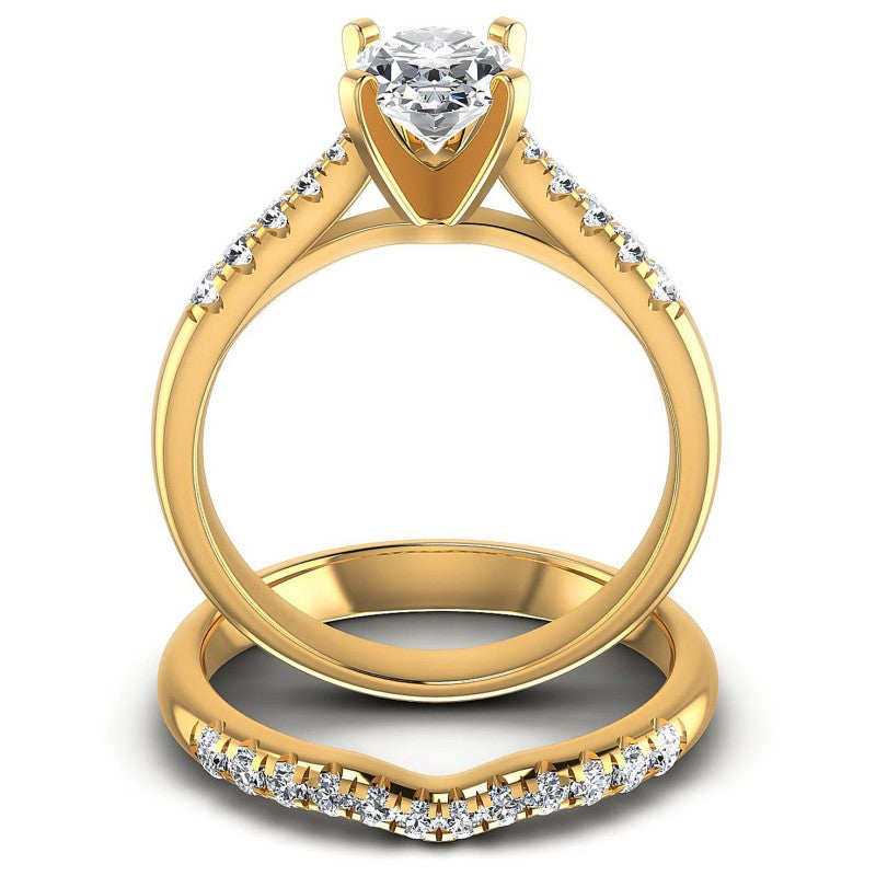 Round And Oval Cut Diamonds Bridal Set in 14KT Yellow Gold