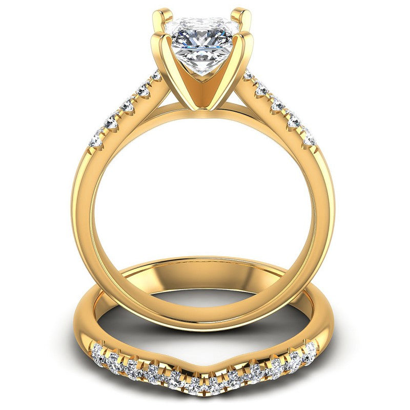 Round And Princess Cut Diamonds Bridal Set in 14KT Yellow Gold