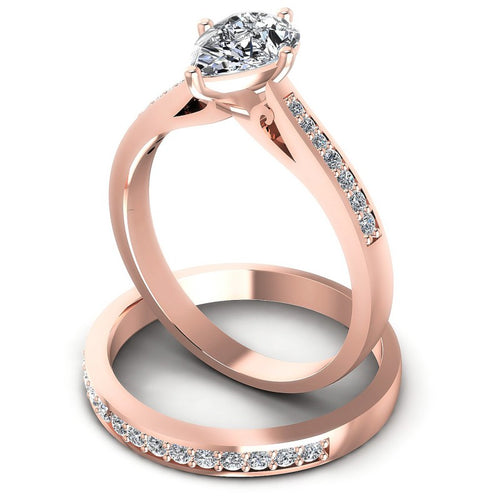 Round And Pear Cut Diamonds Bridal Set in 18KT Rose Gold