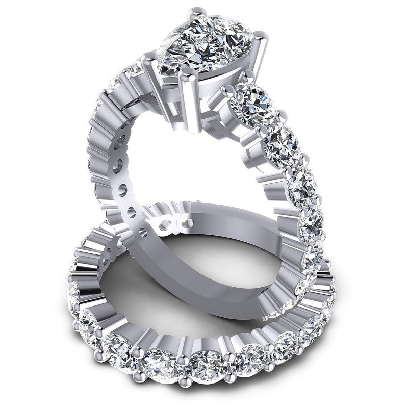 Round And Pear Cut Diamonds Bridal Set in 14KT Rose Gold