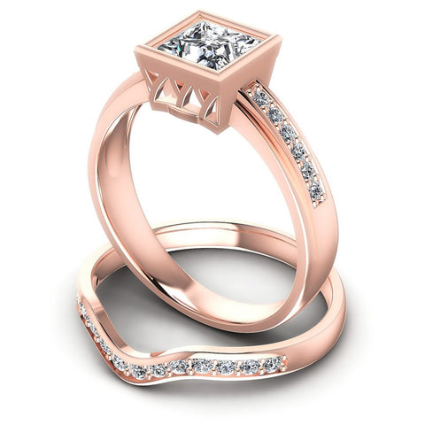 Round And Princess Cut Diamonds Bridal Set in 18KT Rose Gold