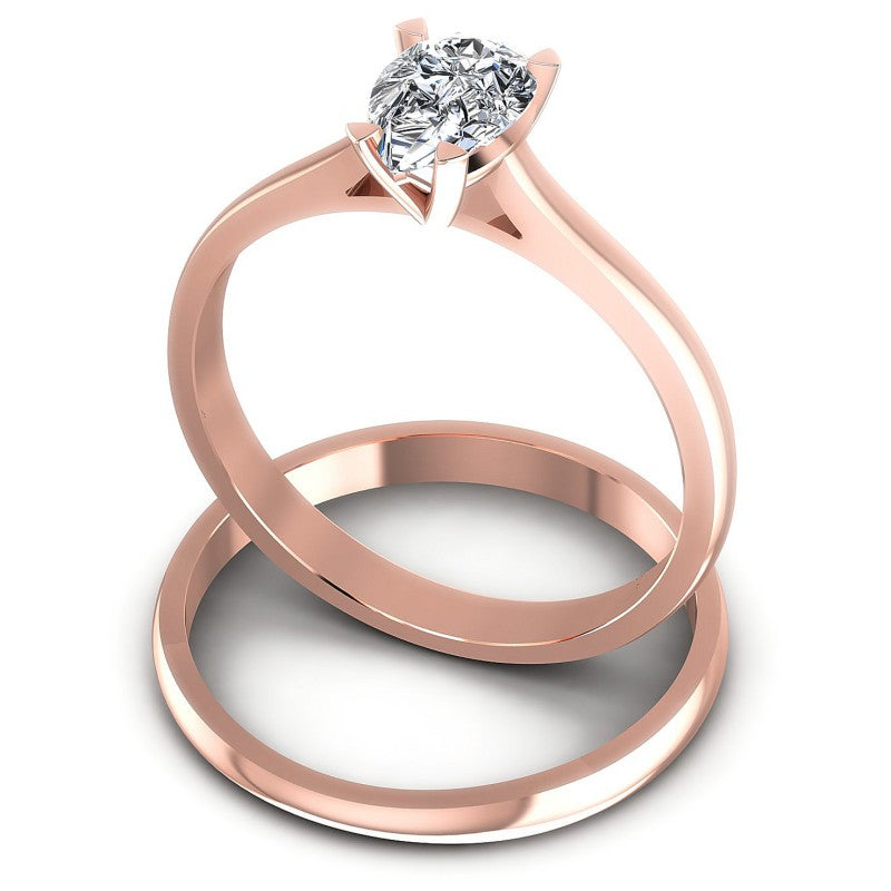 Pear Cut Diamonds Bridal Set in 18KT Rose Gold